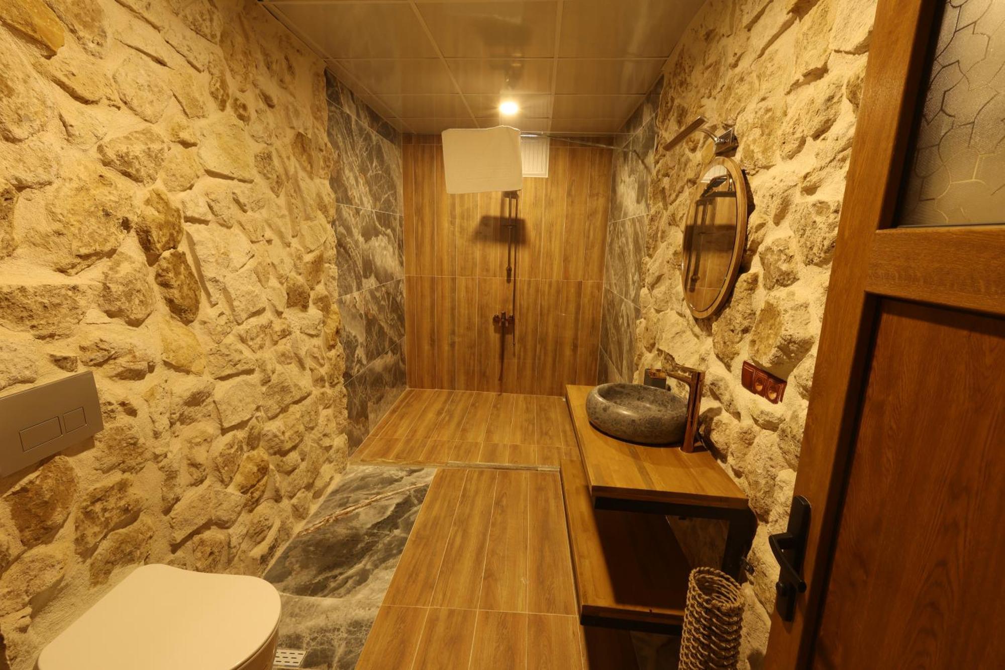 Cardak House